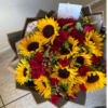 Ramo de 24 Rosas y 10 Girasoles