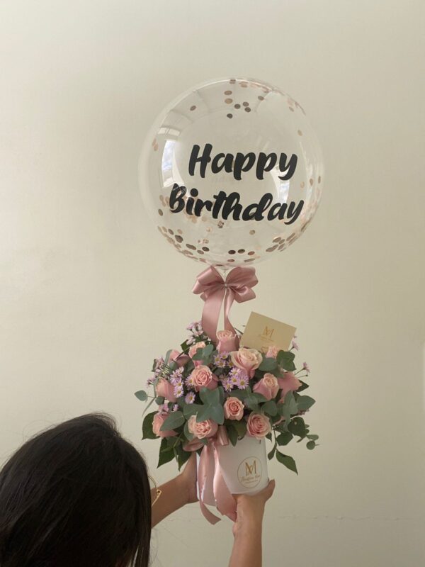 WhatsApp Image 2026-01-21 at 10.07.58 PM (1) Caja floral con globo